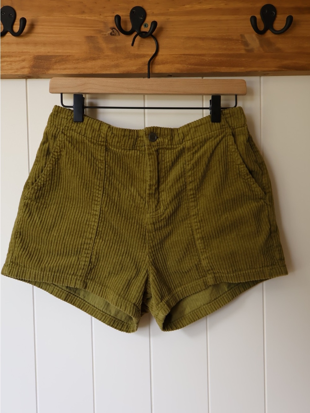 RVCA Daylight Shorts Olive Green Corduroy Waistband Pants Sz M